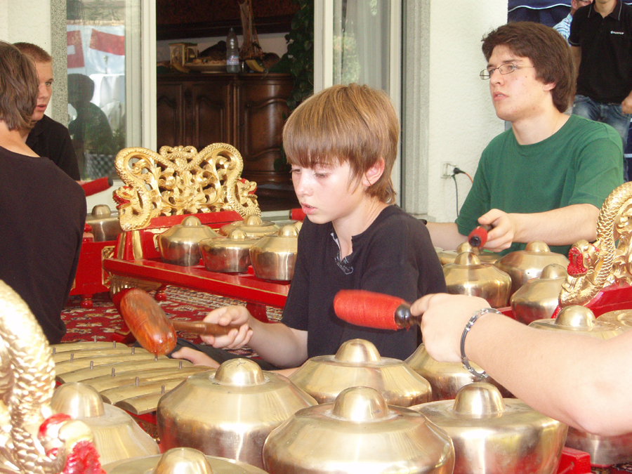 Stage de gamelan  'Un, Deux, Trois, Musiques